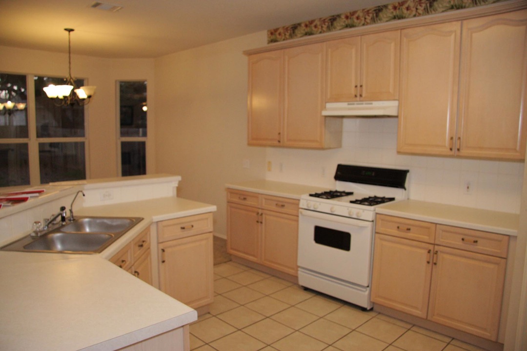 904 Condo Clean's Photo