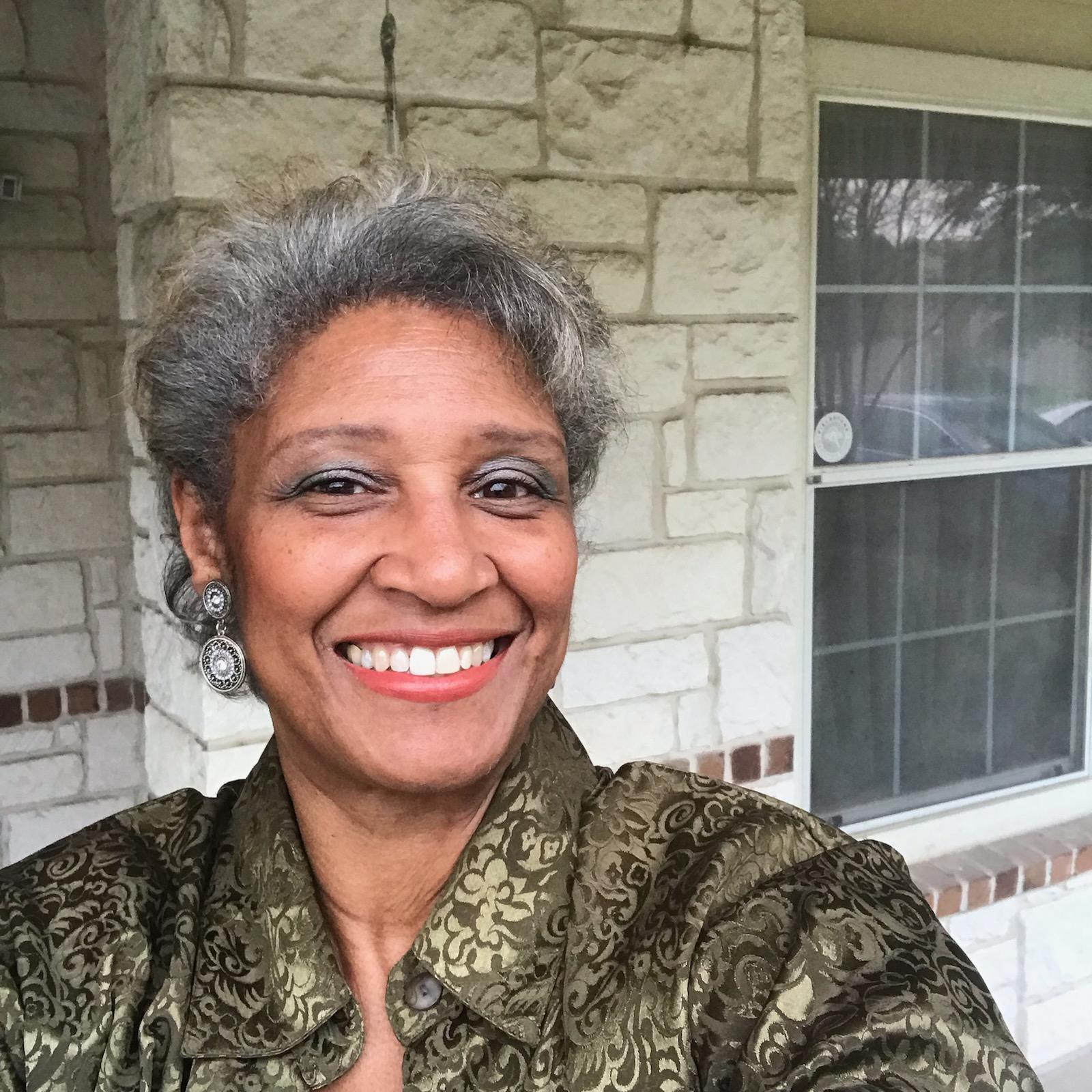 Gmama at Home's Photo