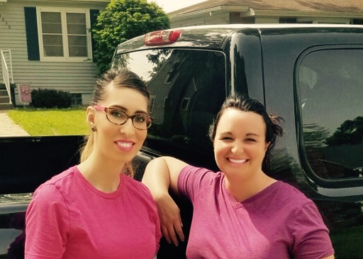 Side by Side Cleaning's Photo