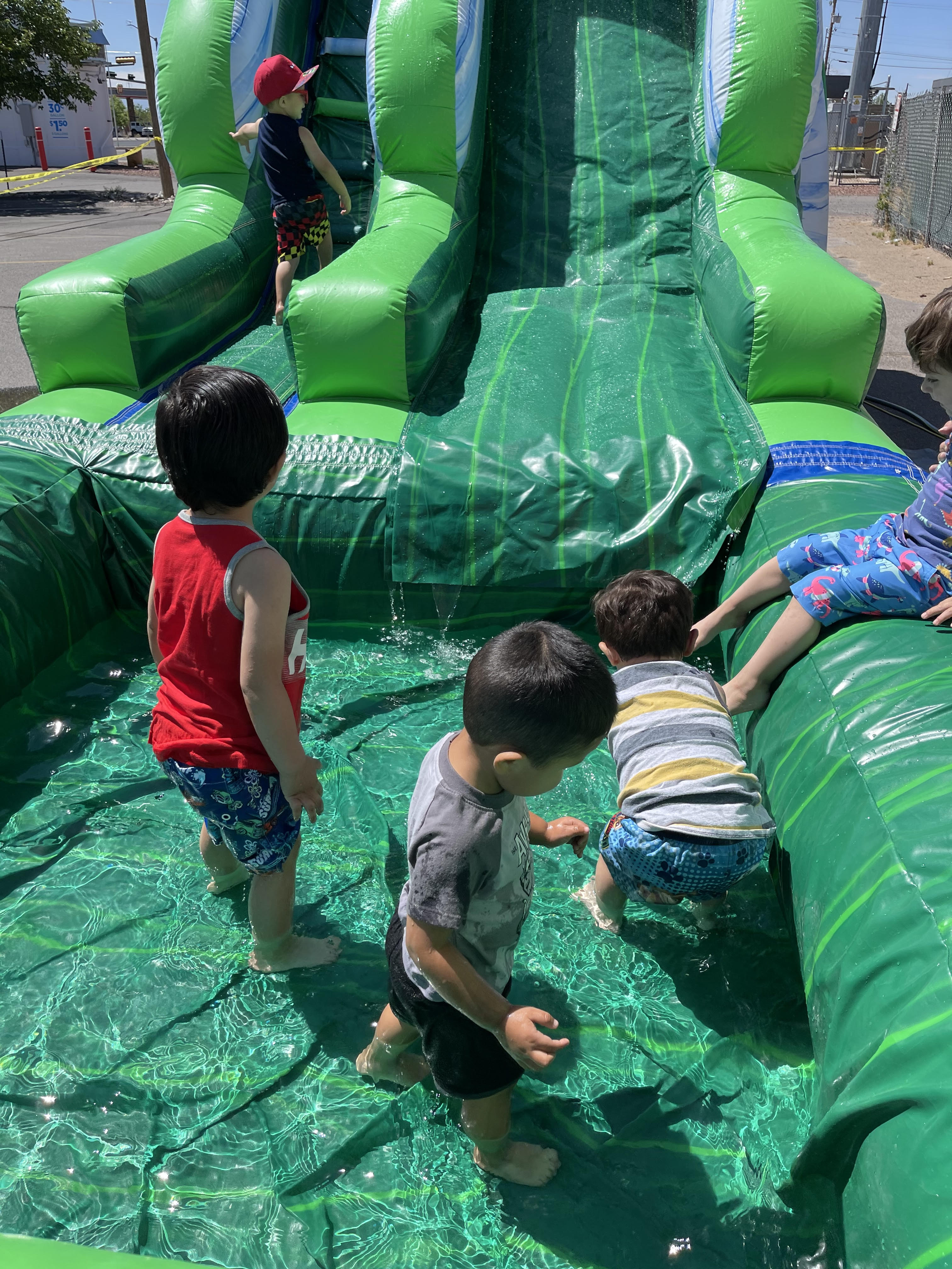 Corazoncitos Felices Daycare's Photo