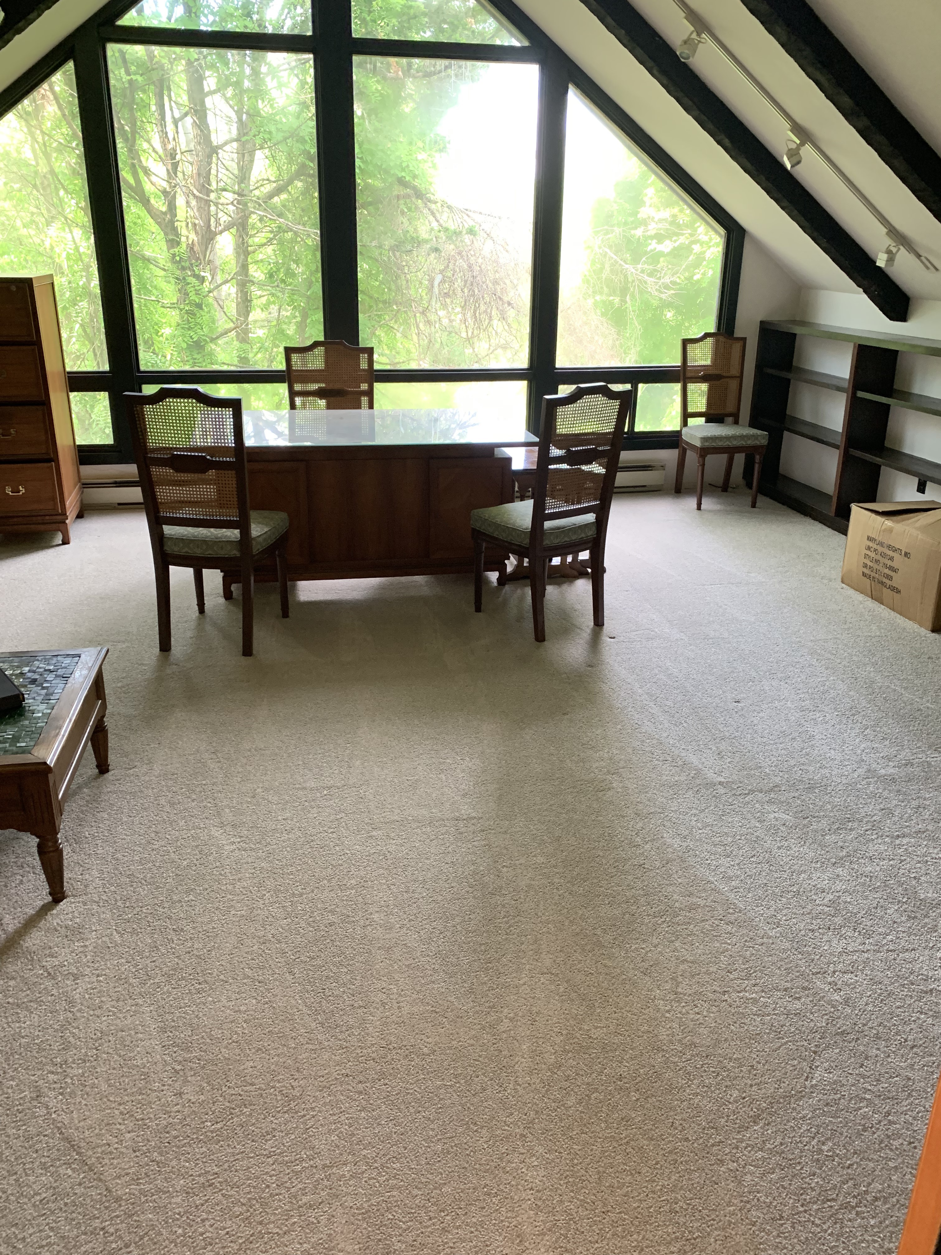 Sapphire Cleaning Services LLC's Photo