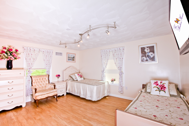 Photo gallery image - 4