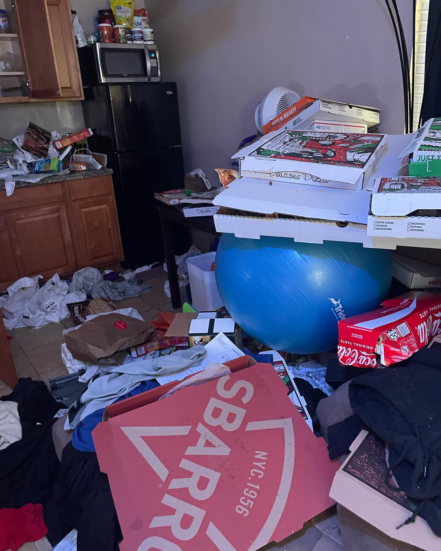 Golden Box Cleaning Services LLC's Photo