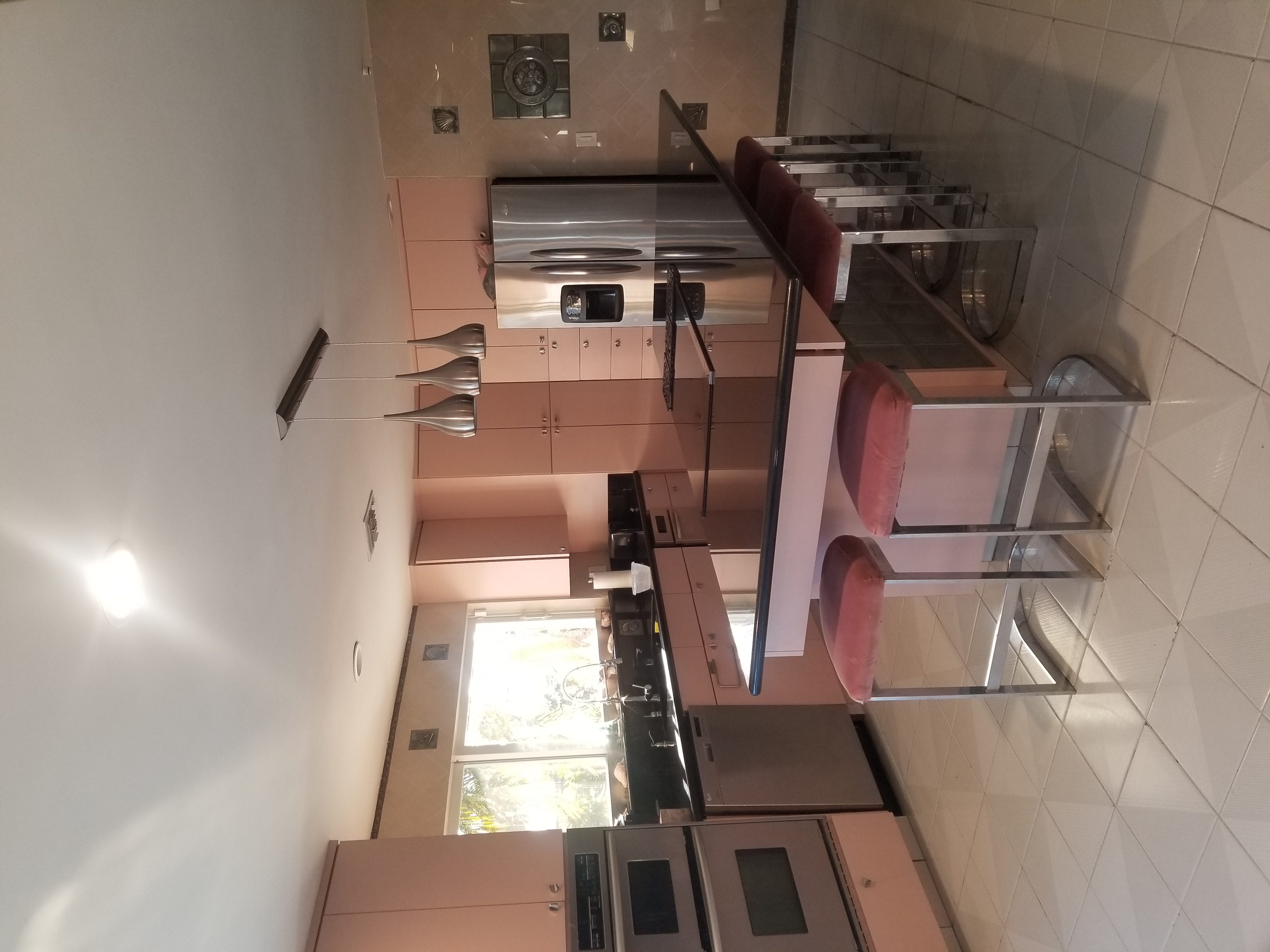 Yacky's and Lisbeth Cleaning Services's Photo