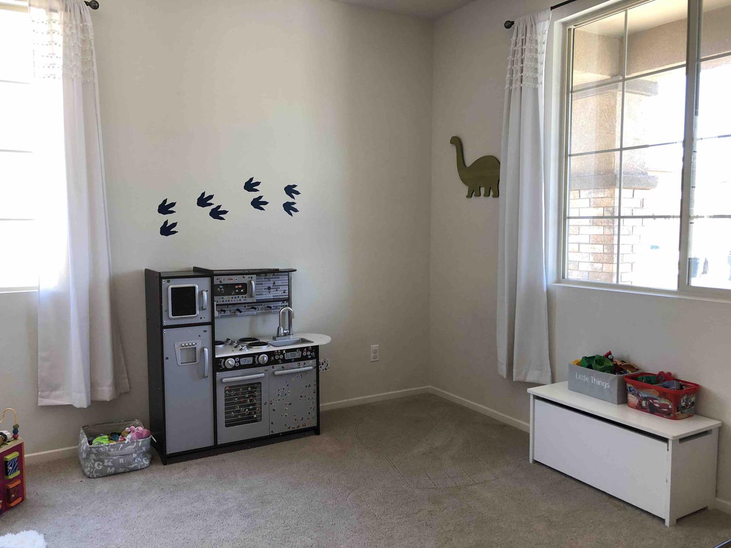 Little Loves Weecare's Photo