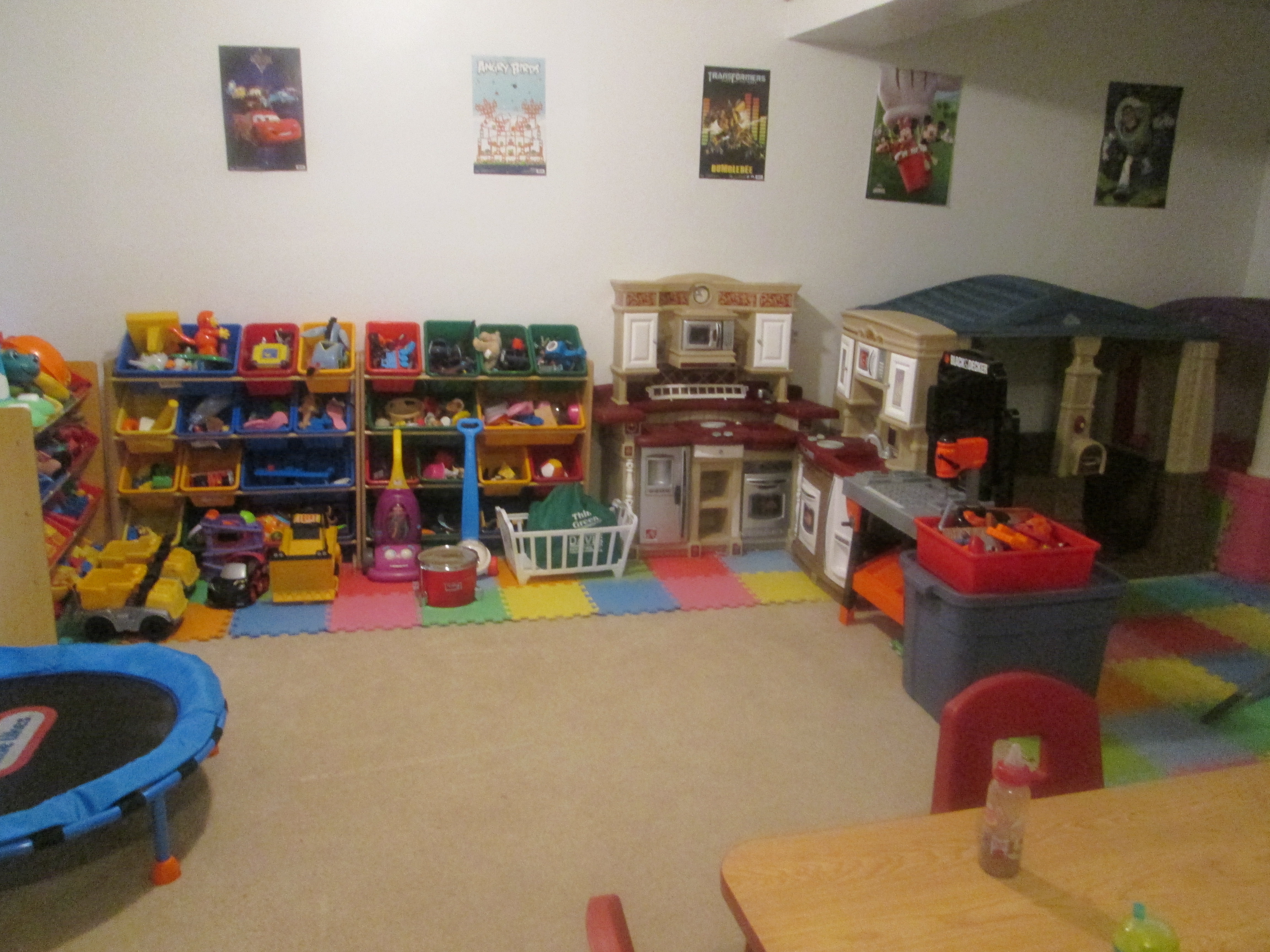Ana's Family Child Care Logo