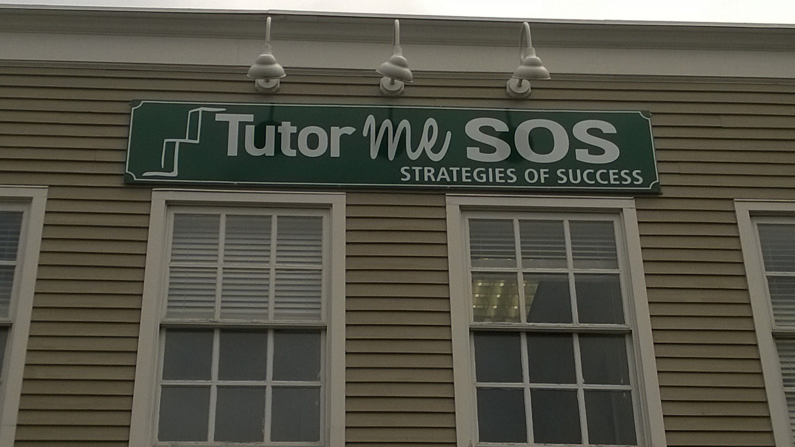 Tutor Me SOS's Photo