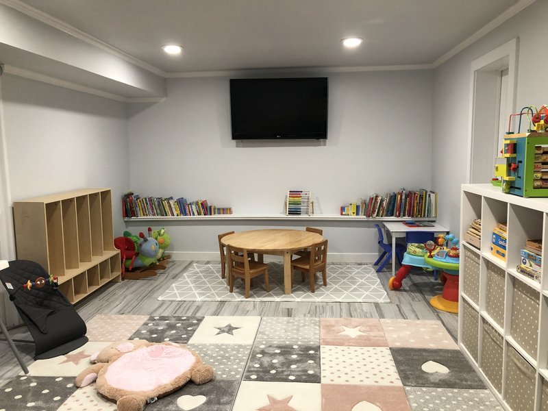 London Lane Daycare Logo