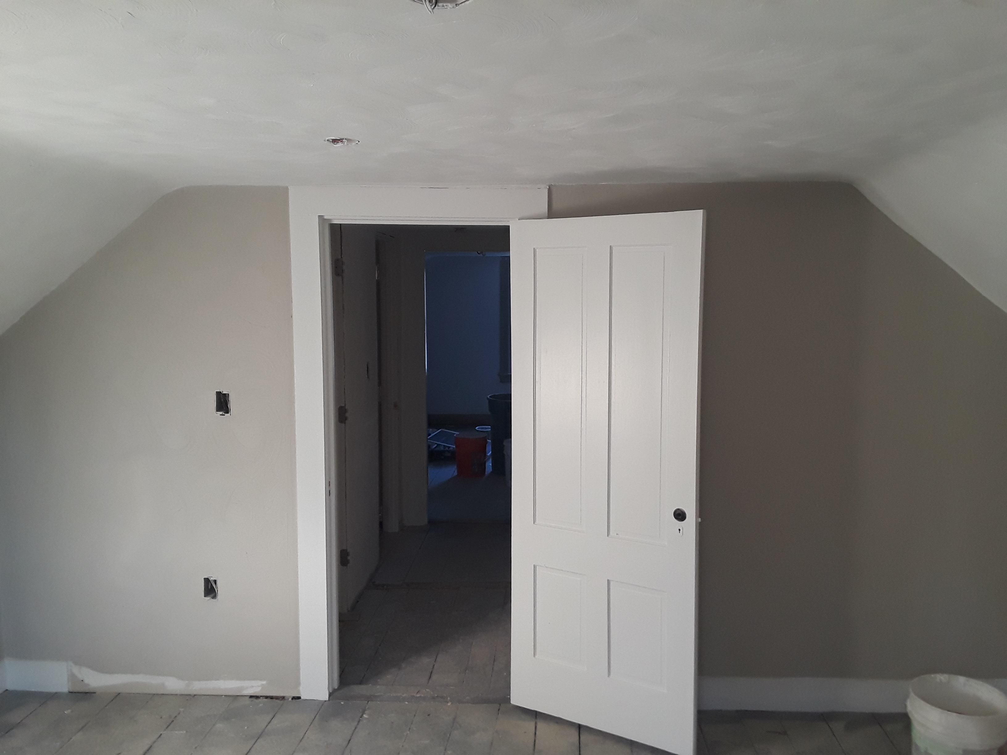 Clean and Paint Service's Photo