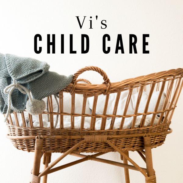 Vi's Child Care Logo