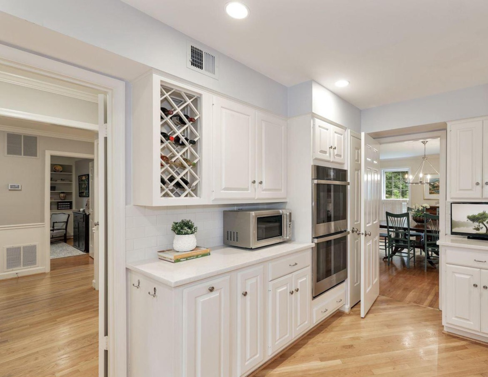 DC Dust Busters's Photo