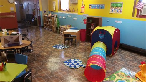 Ewc Lighthouse Daycare Logo