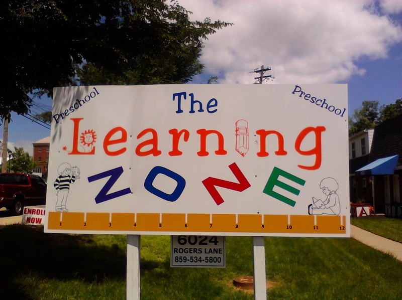 The Learning Zone Logo