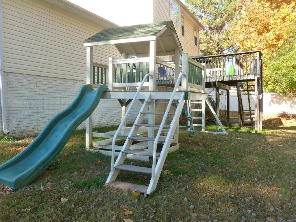 Royal Treasures Daycare's Photo