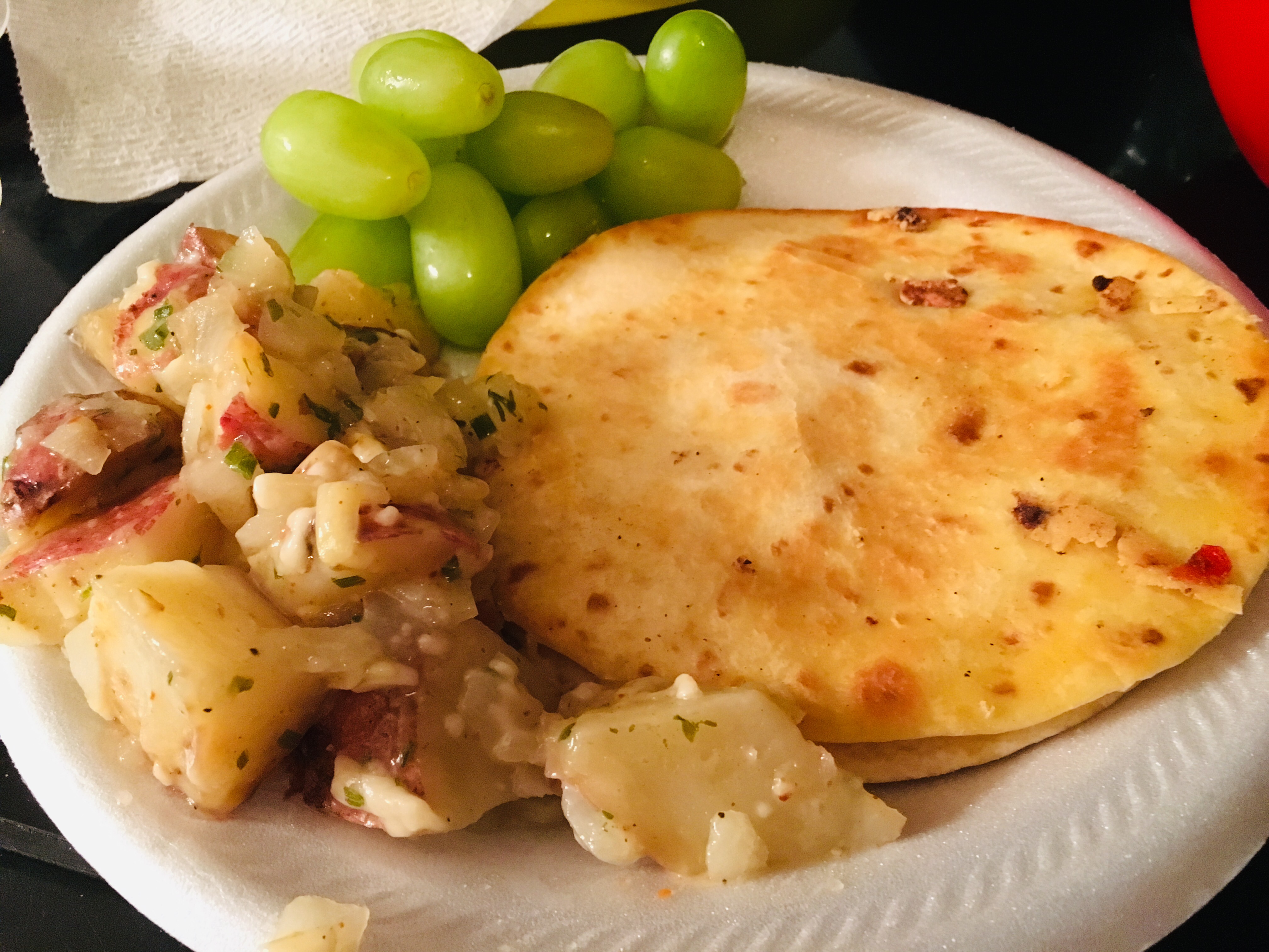 Day Of Joy Child Care Logo