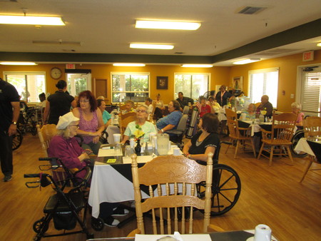 Lamplight Inn of Peoria