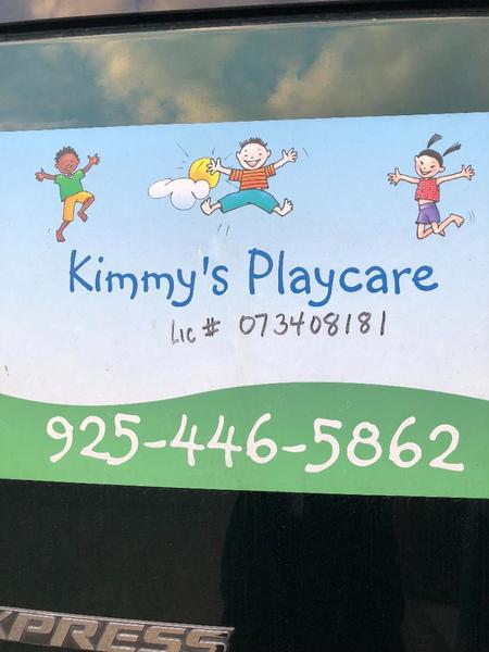 Kimmy's Playcare & Transportation Logo