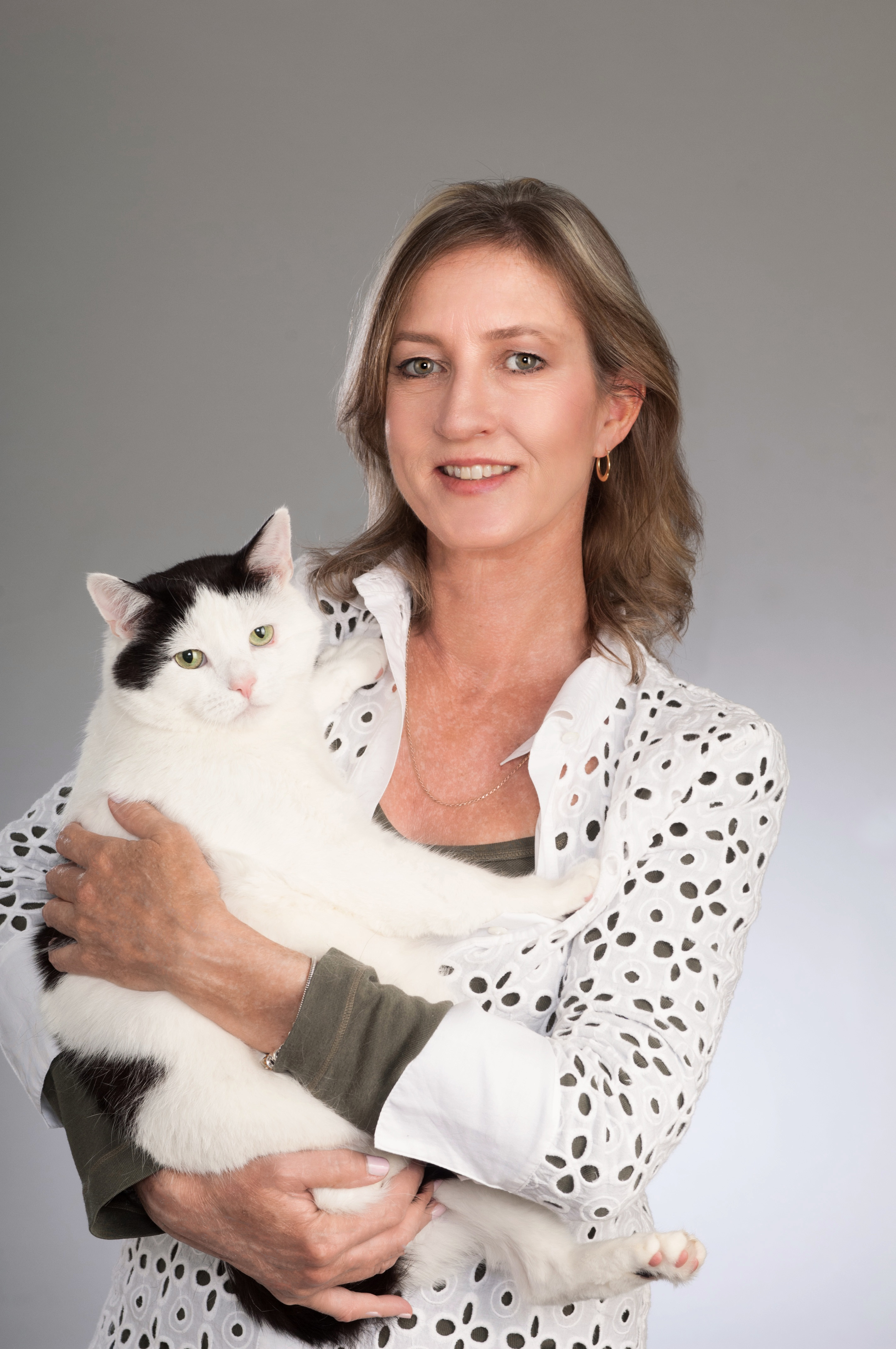 Cozy Cats and Daily Dogs's Photo