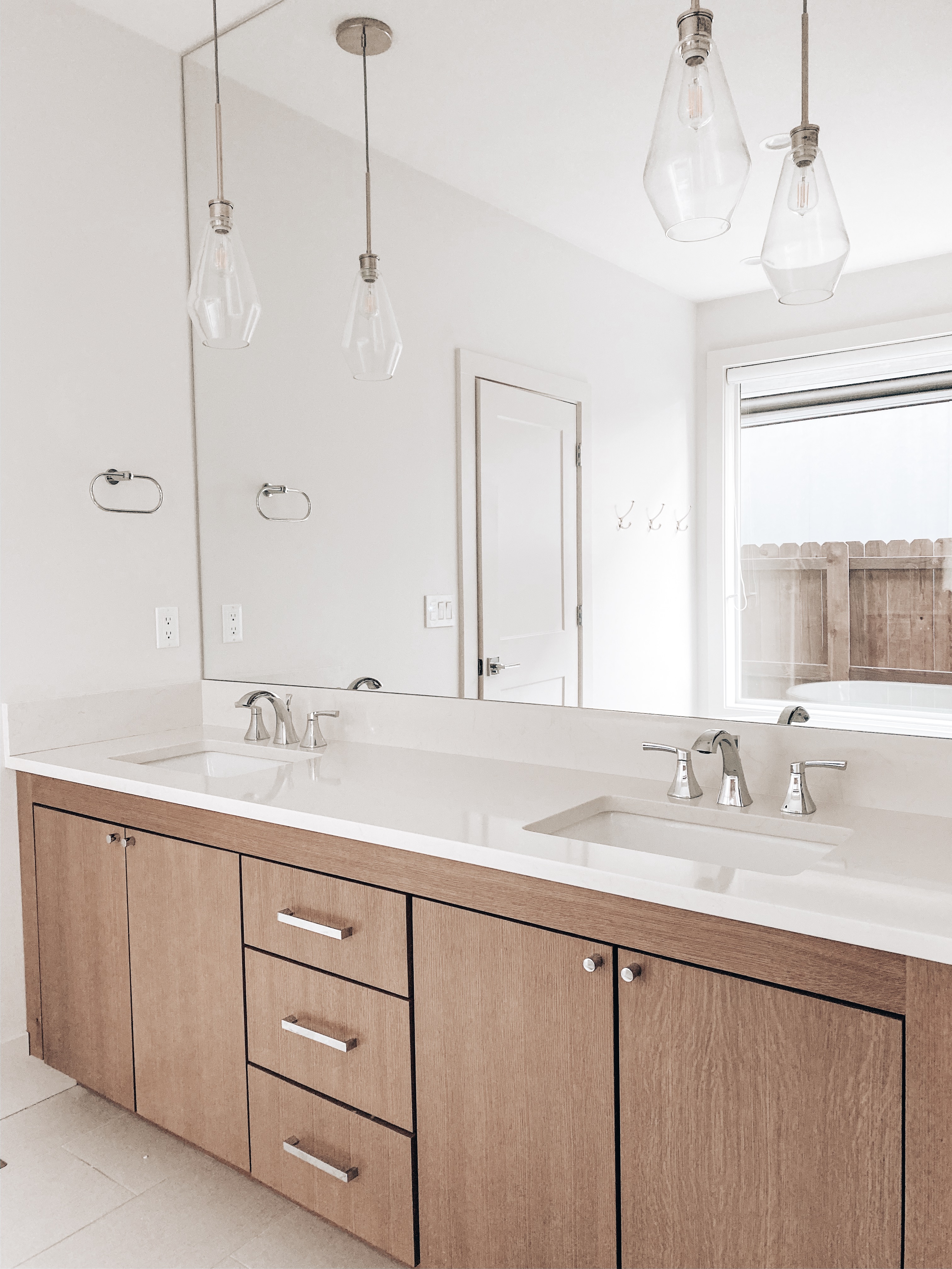 Housekeeping Maid Easy's Photo