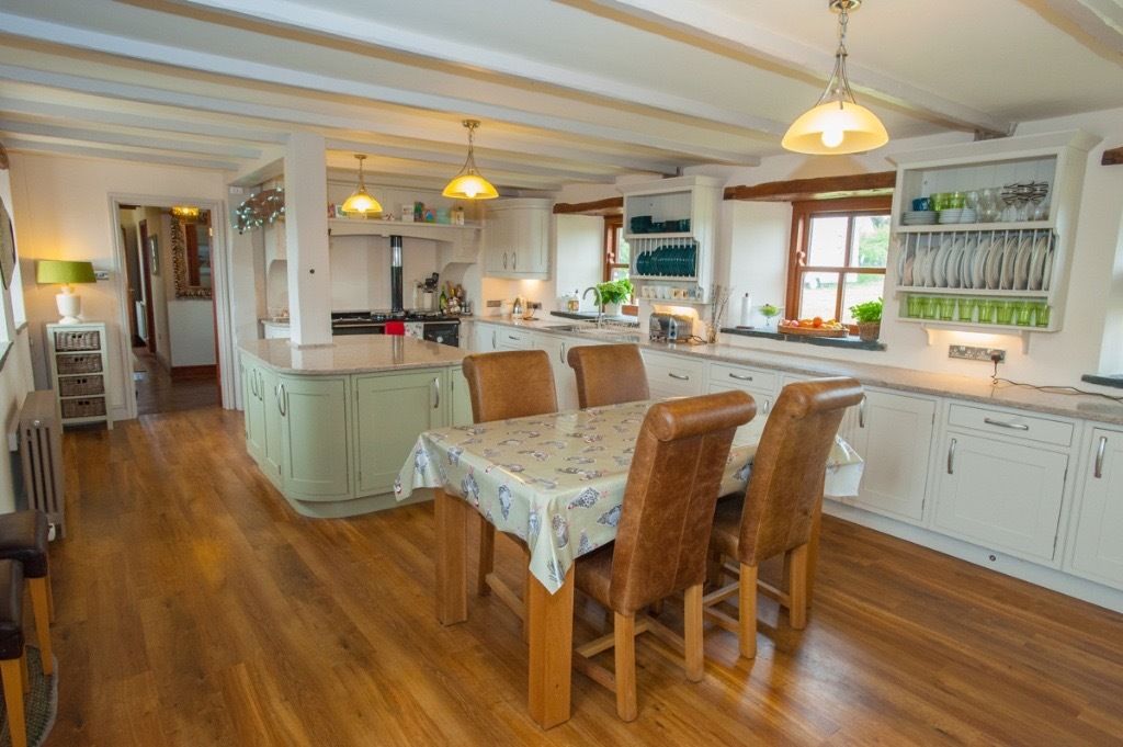 Bira Cleaning Services's Photo