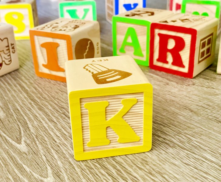 K Kare Logo
