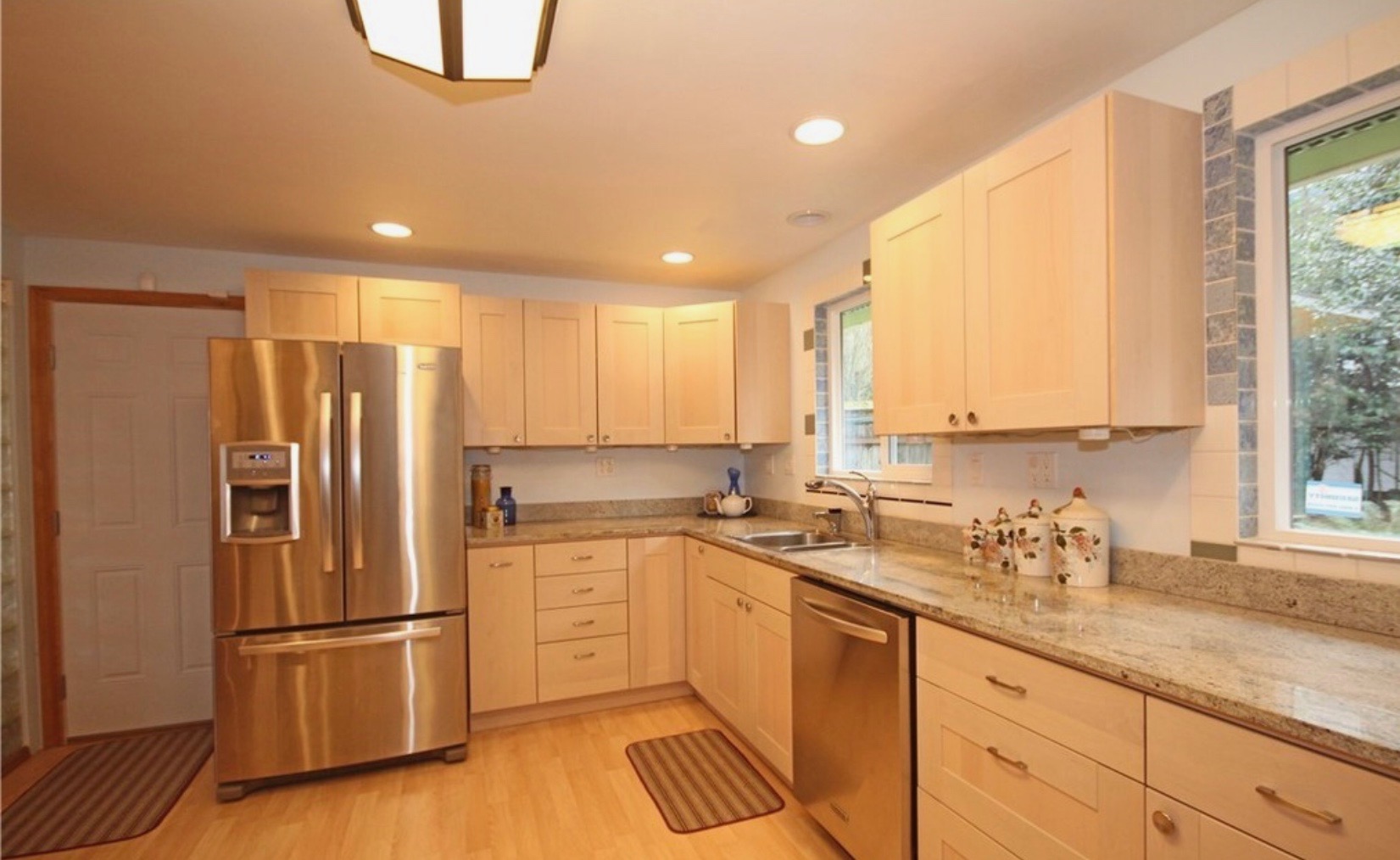 Simply Green Maids, LLC's Photo