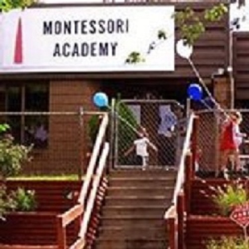 Montessori Academy At Crown Center Logo