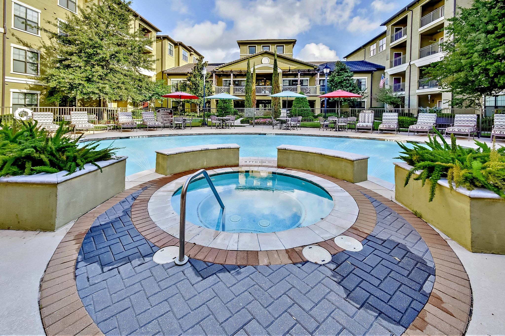 Photo gallery image - 1