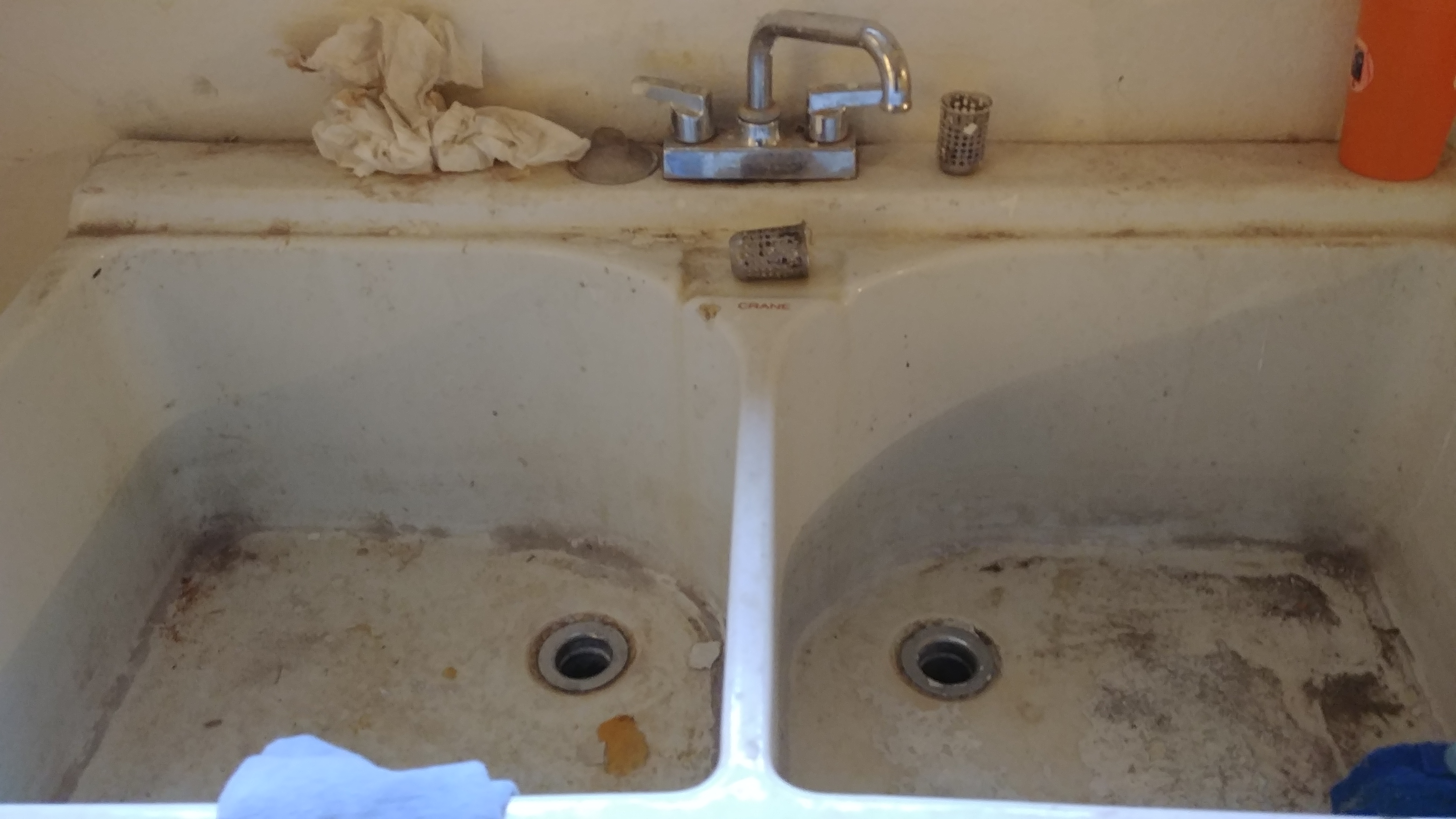 Too Legit Services's Photo