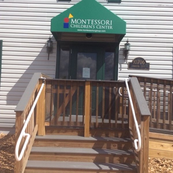 Montessori Children's Center Inc. Logo