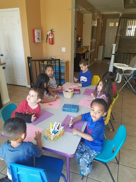 Small Wonders Daycare And Preschool Inc Logo