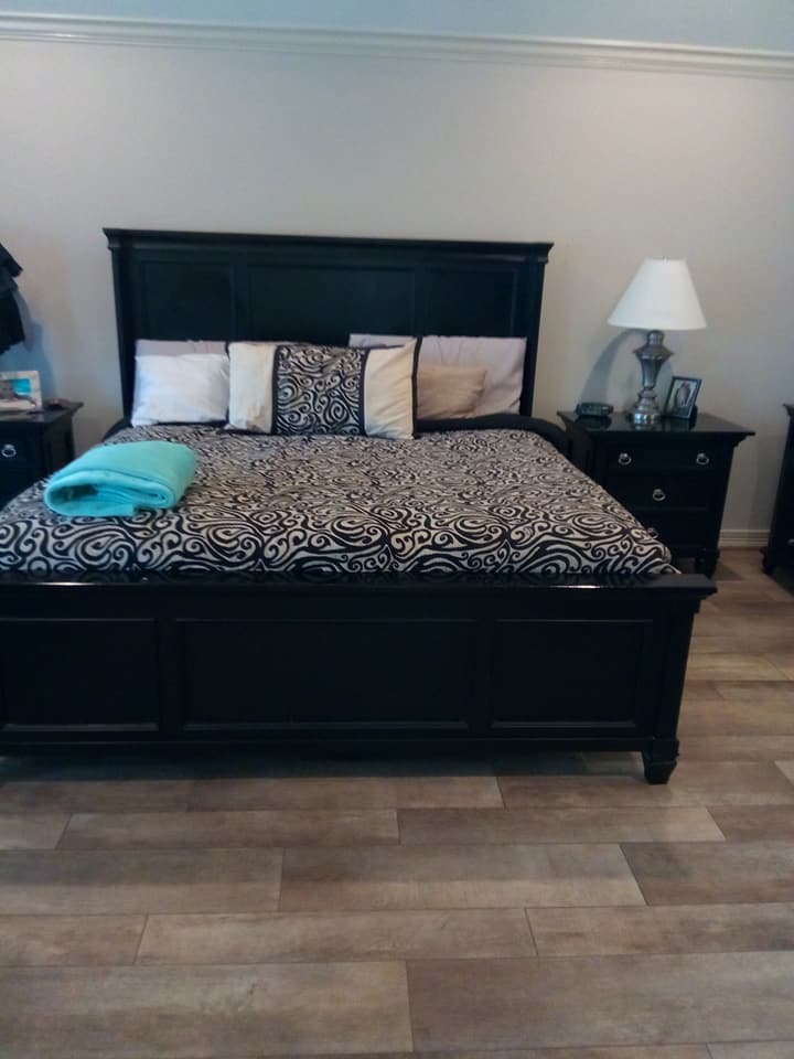 Reliable Island Cleaners's Photo