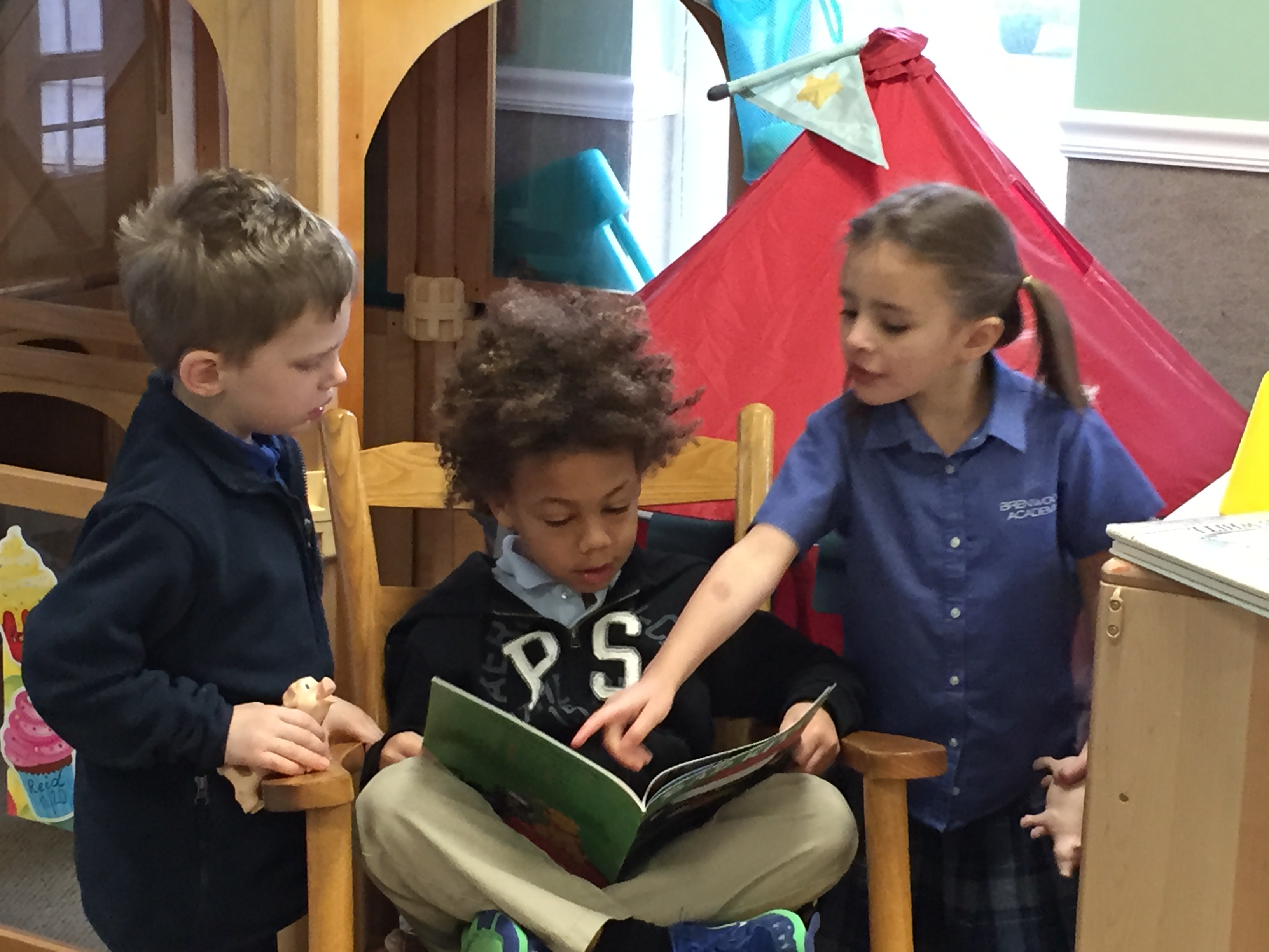 Brenwood Academy's Photo