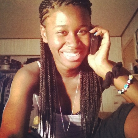 Akua E