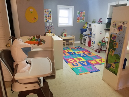 Groovy Buttons Bilingual Home Daycare