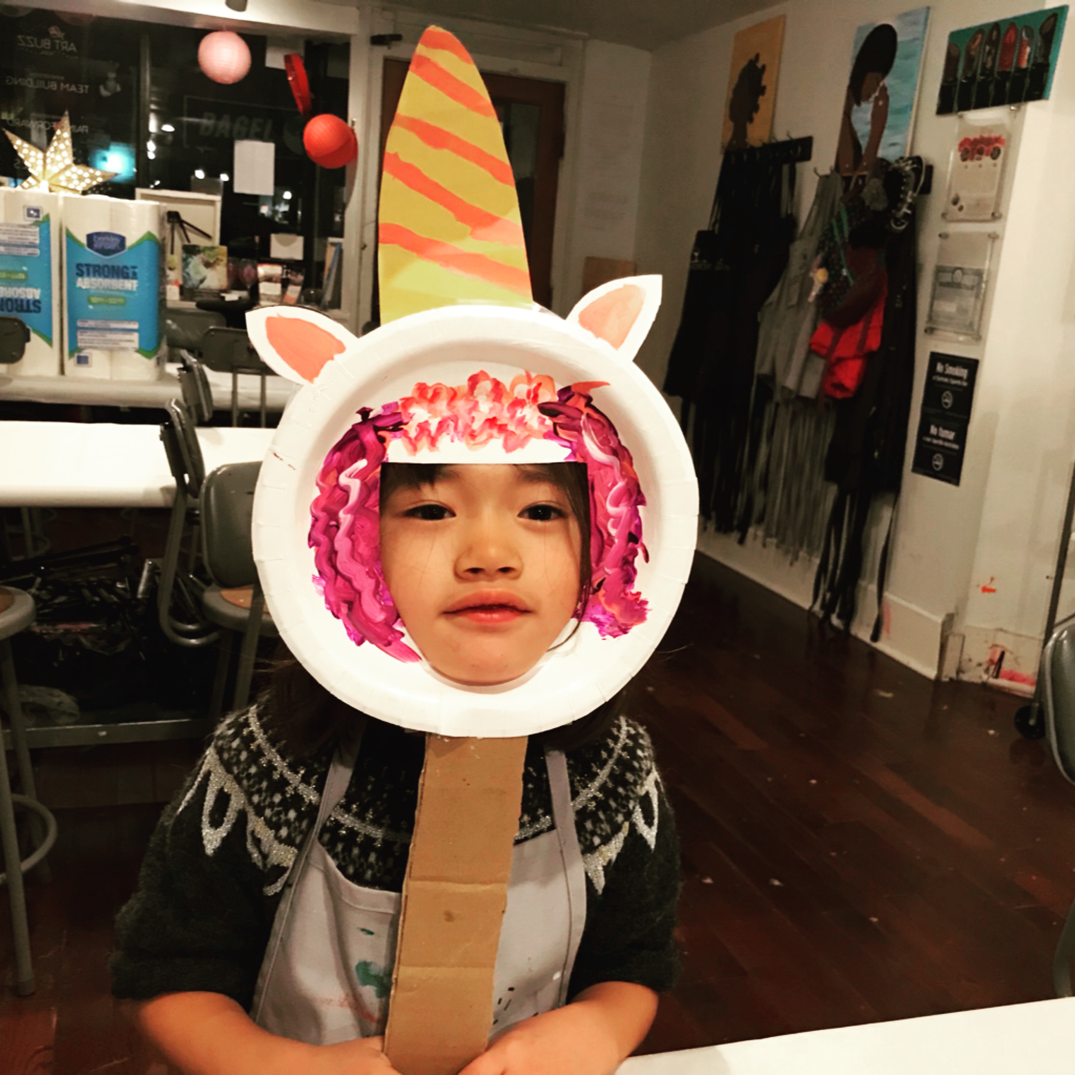 Wine & Design - Art Buzz Kids's Photo