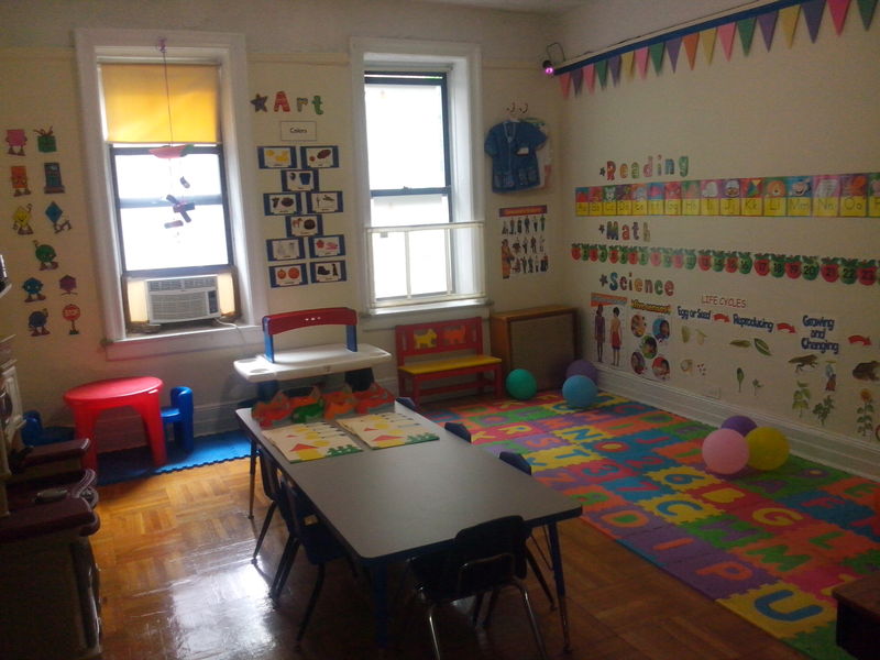 Little Castle Family Day Care Logo