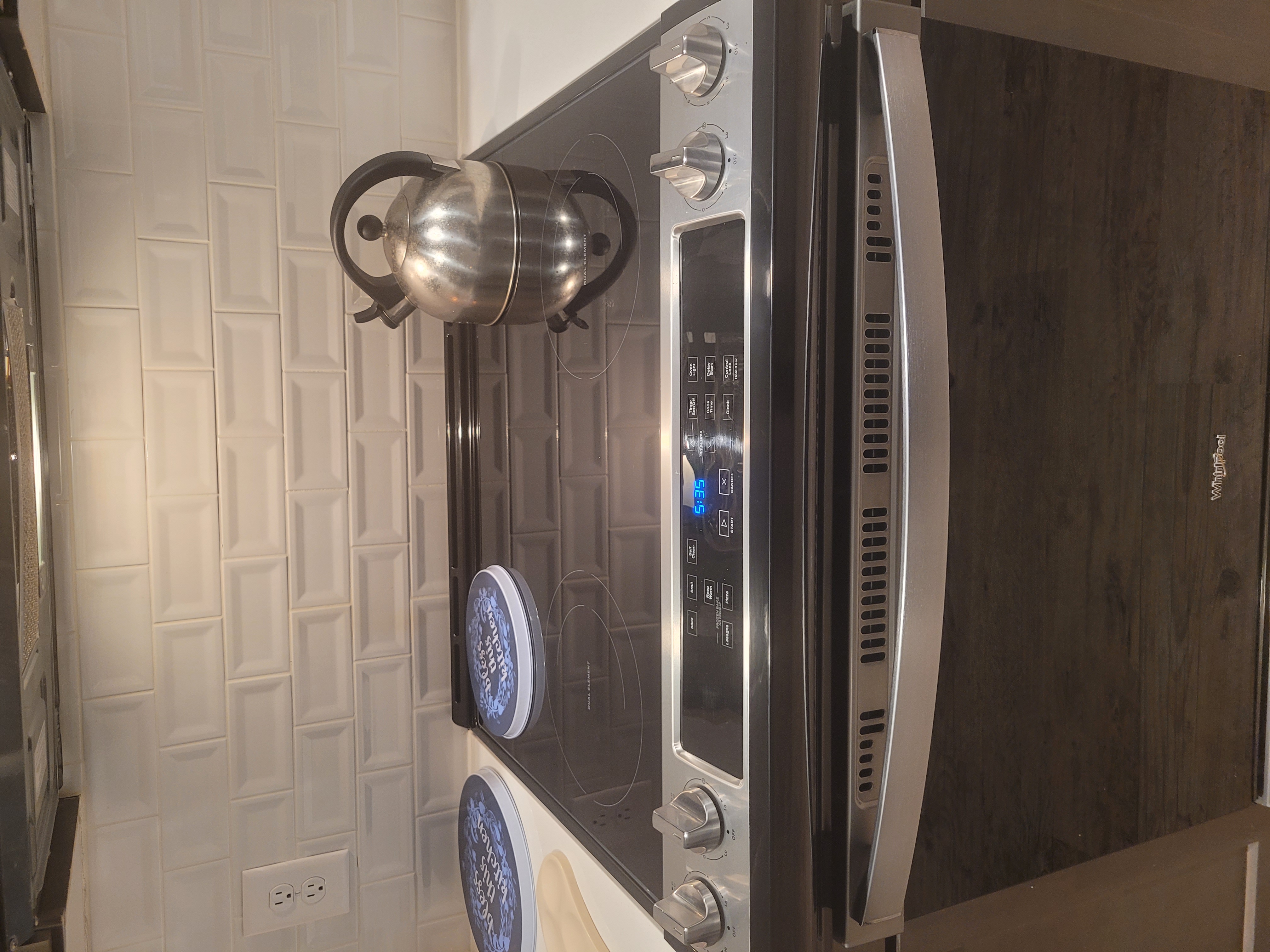 JLW Commercial & Residential Cleaning Services's Photo