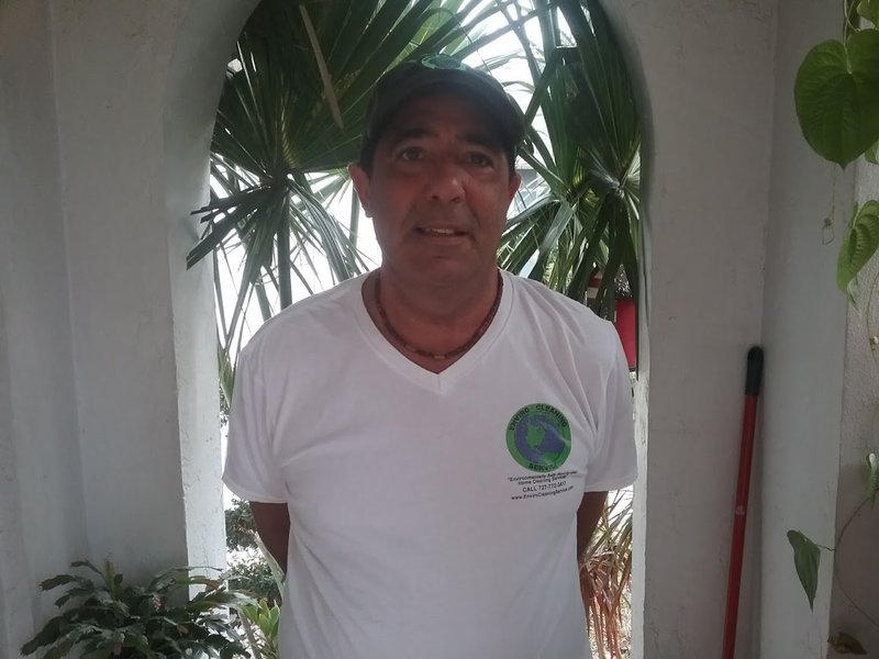 Enviro Cleaning Service Logo