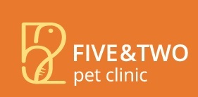 Five & Two Pet Clinic Logo