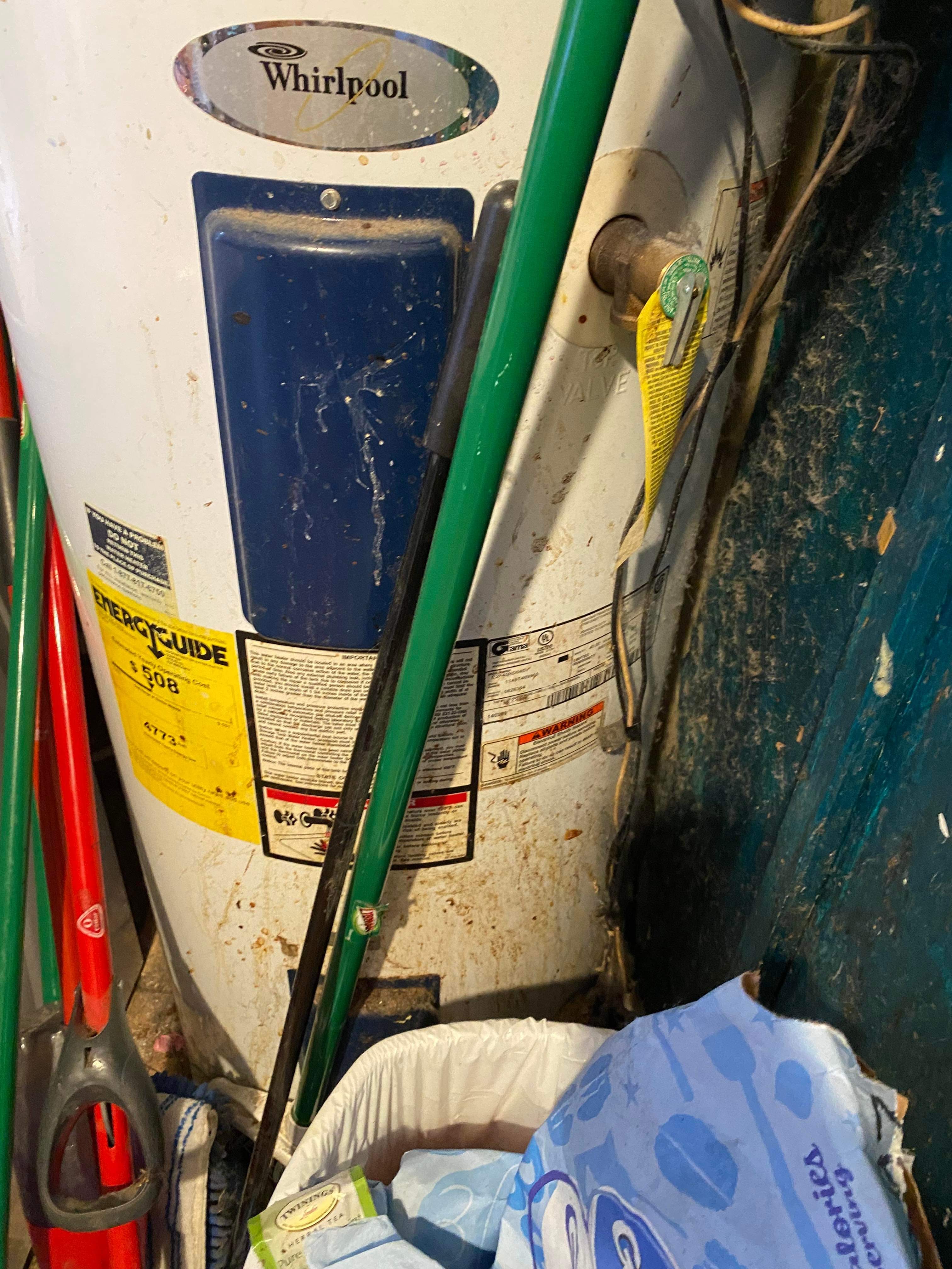 E & S Cleaning Services LLC's Photo