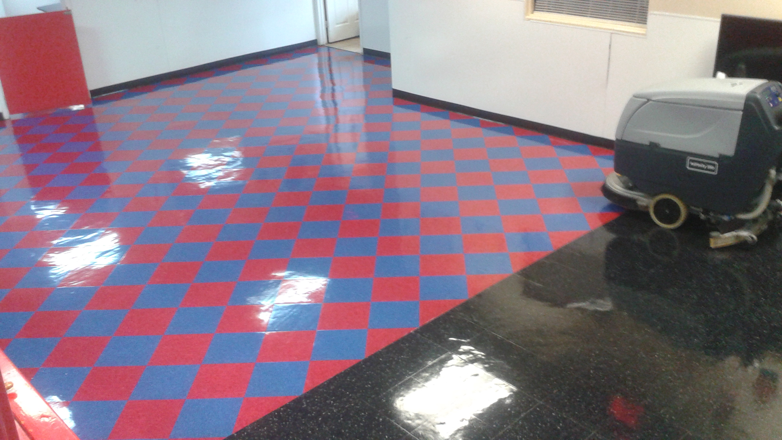 Multiservice cleaning co's Photo