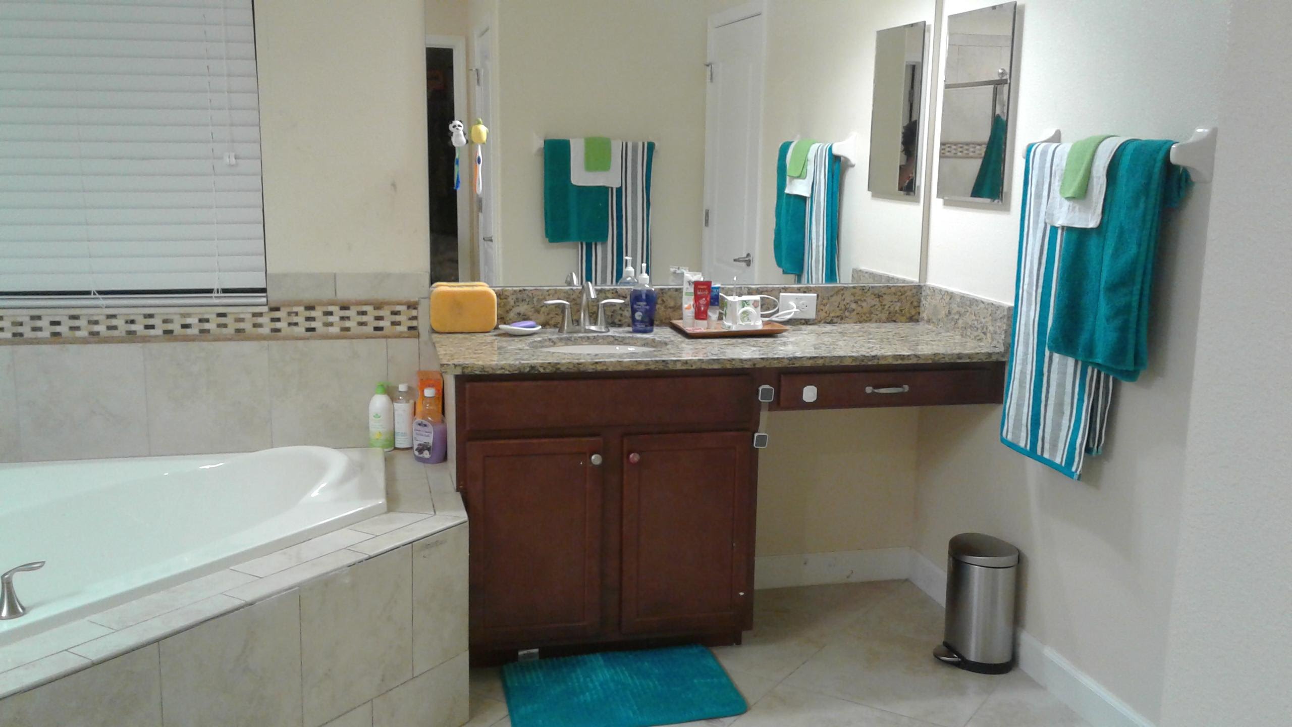 Afro Cleaning Service's Photo