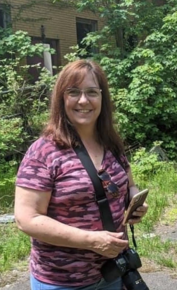 Nana Camp ( Linda Terdan )'s Photo