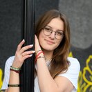 Jovi H.