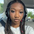 Nia W.
