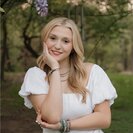 Elizabeth T.'s Photo