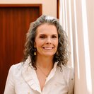 Seeker profile avatar for House Manager For NW Seattle Family With 2 Teens, 2 Cats & A Sweet Laborador