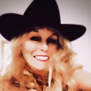 Seeker profile avatar for Looking For A Pet Sitter For 4 Other Pets In Kansas City