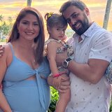 Photo for Nighttime Nanny - Hola! Estamos buscando una niñera comprometida...